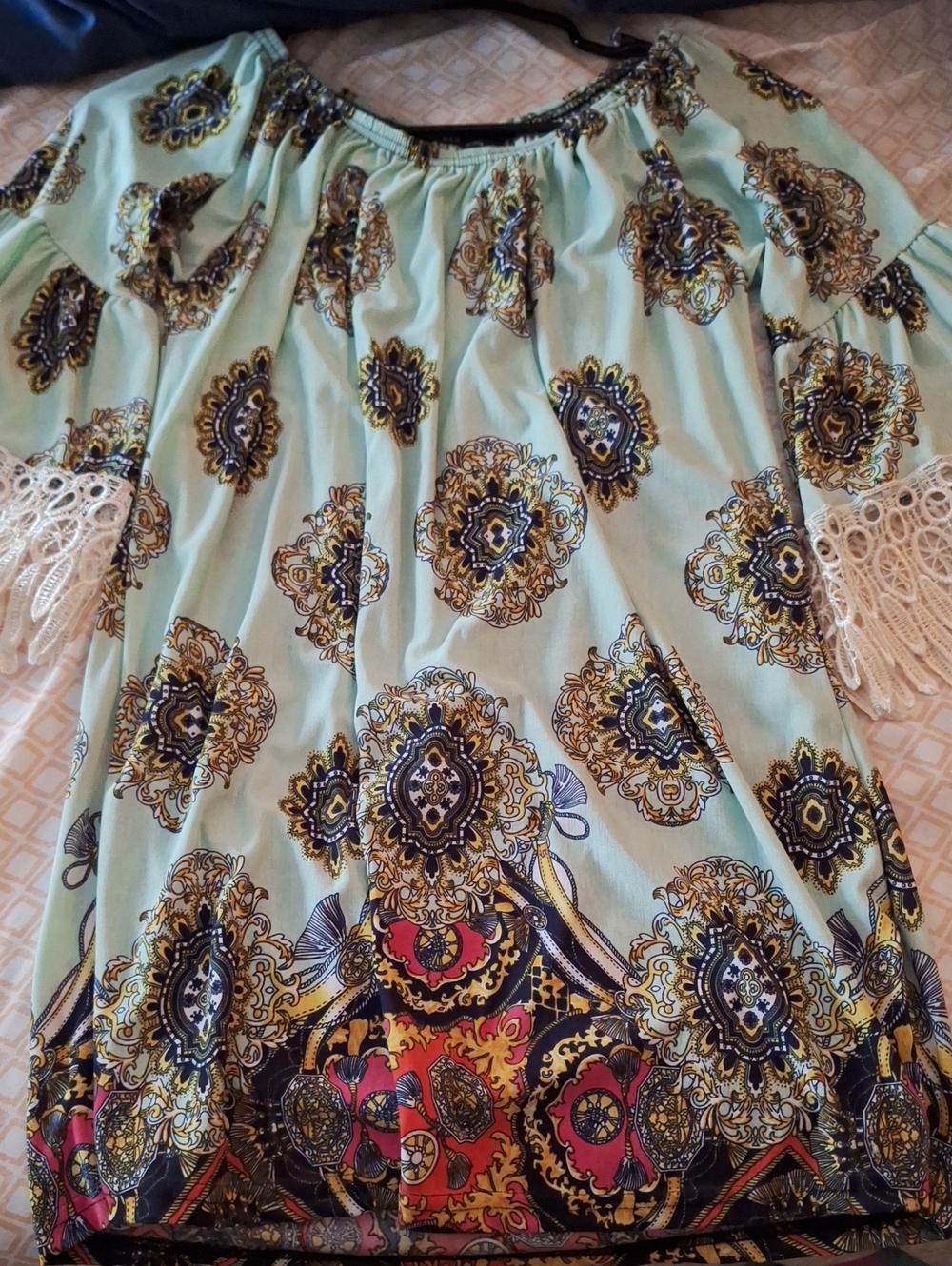 WinWin - Boho Mint Green Printed Top with Lace Trim